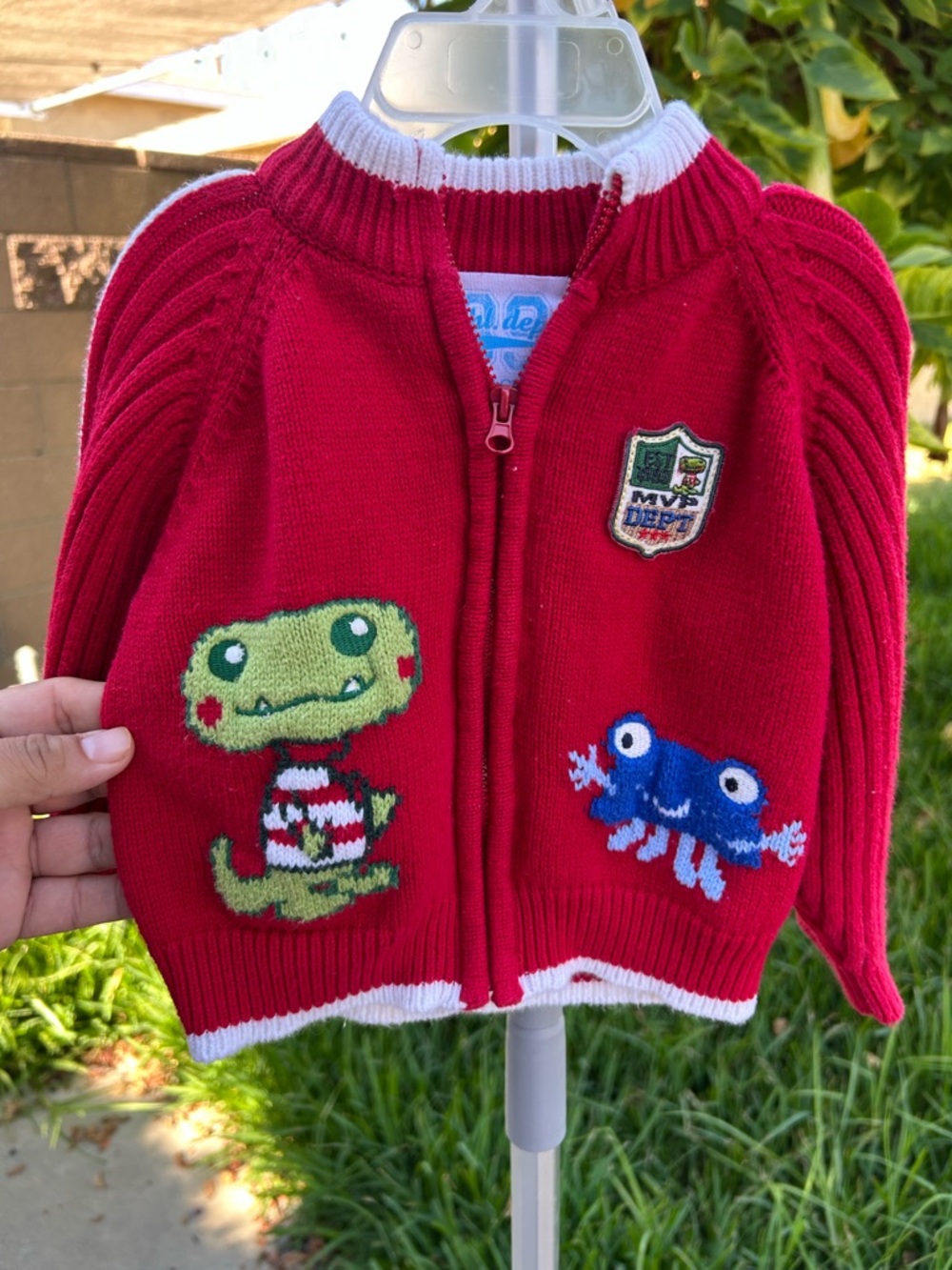 Vtg the children’s Place Red Kids Zip-Up Sweater with Dino & Crab Motifs
